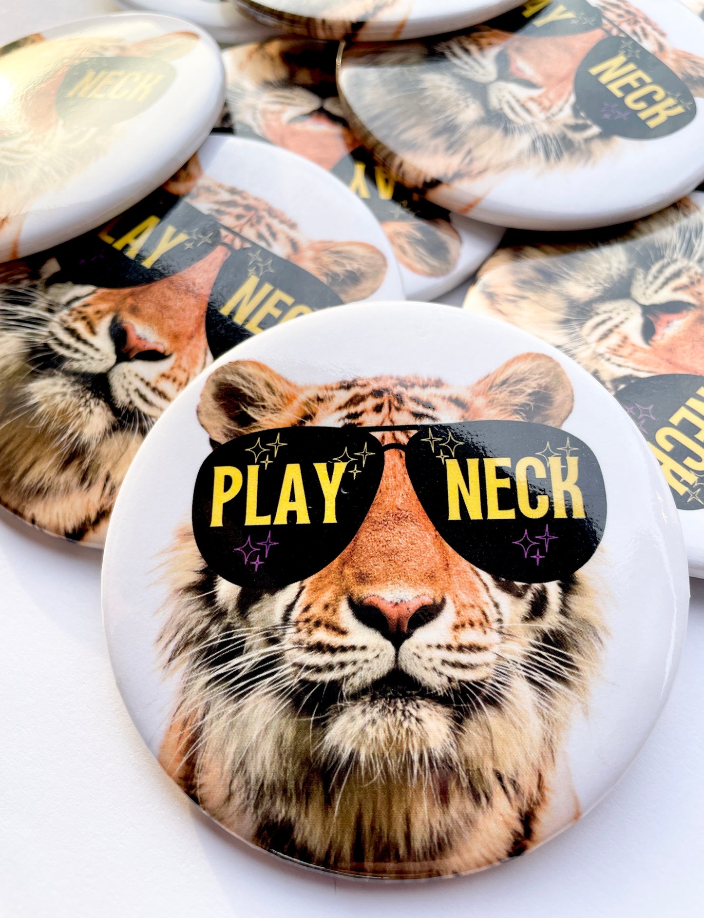 Starry Eyed Tiger - Play Neck
