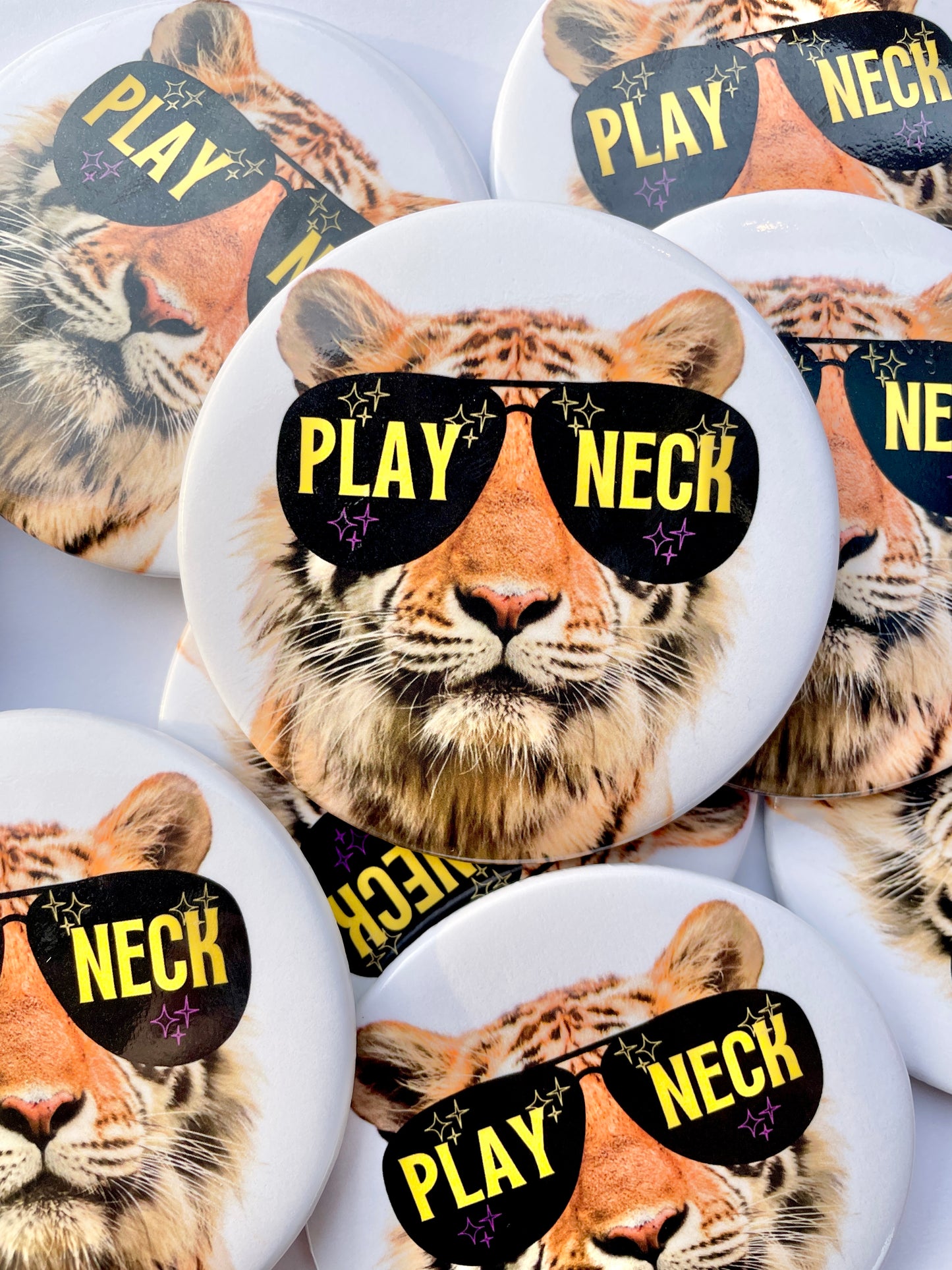 Starry Eyed Tiger - Play Neck