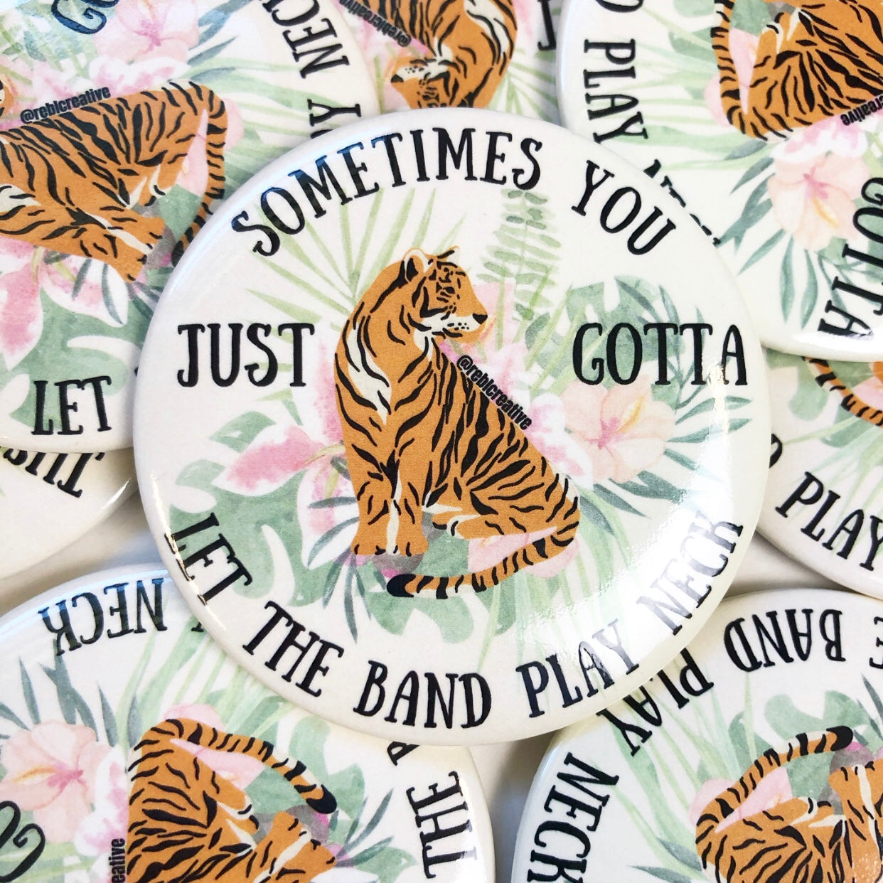 *Neck - Tiger